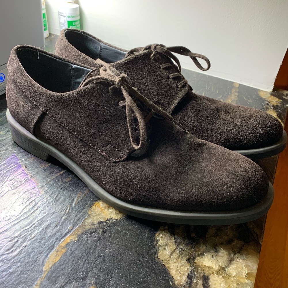 Oxford dress shoes